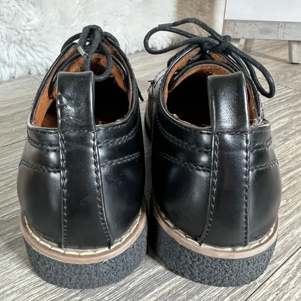 Deer stags Zander lace up Oxford in black. Size 1M